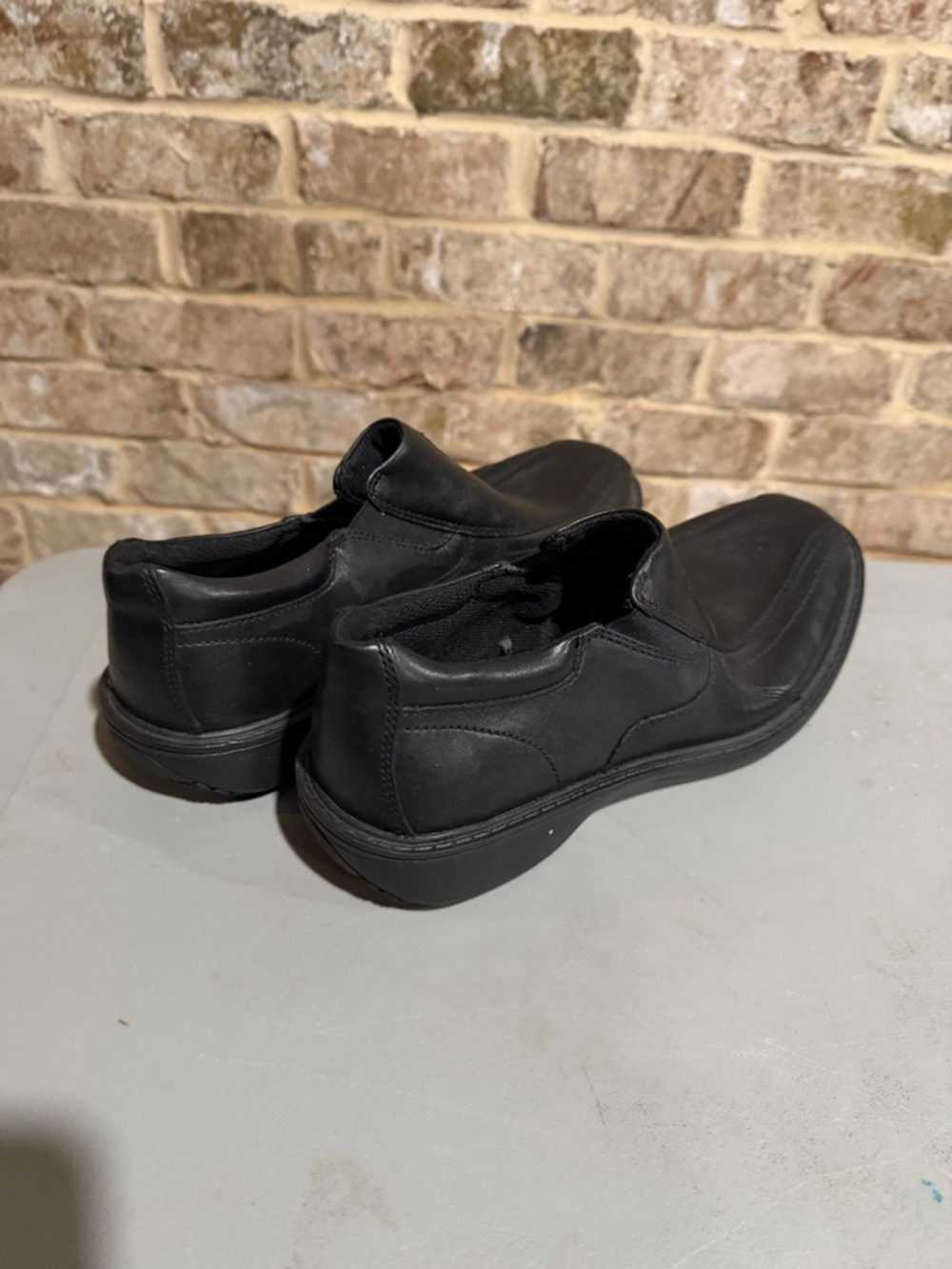 Clarks Men's Black Slip-On Loafers